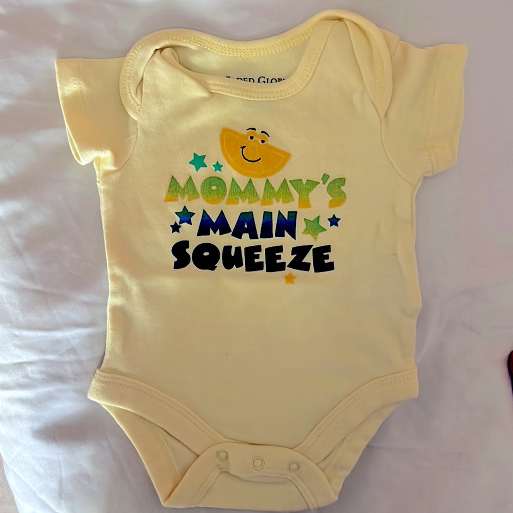 NWOT Newborn Onesie